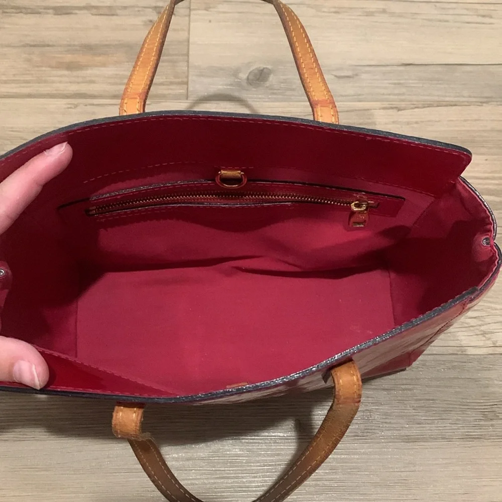 Louis Vuitton red Vernis MM mini Houston date code SN1123 - Picture 6 of 12